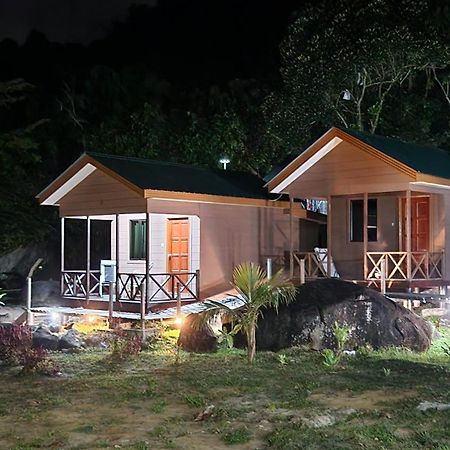 Отель Dumba Bay Tioman Kampung Genting Экстерьер фото
