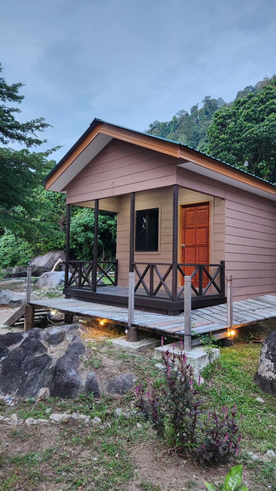 Отель Dumba Bay Tioman Kampung Genting Экстерьер фото